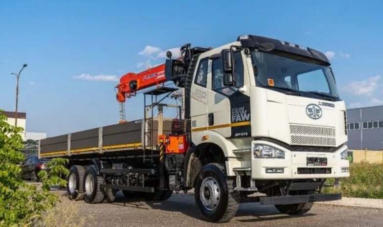 Бортовой автомобиль FAW Tiger 6G с КМУ Hangil HGC 986